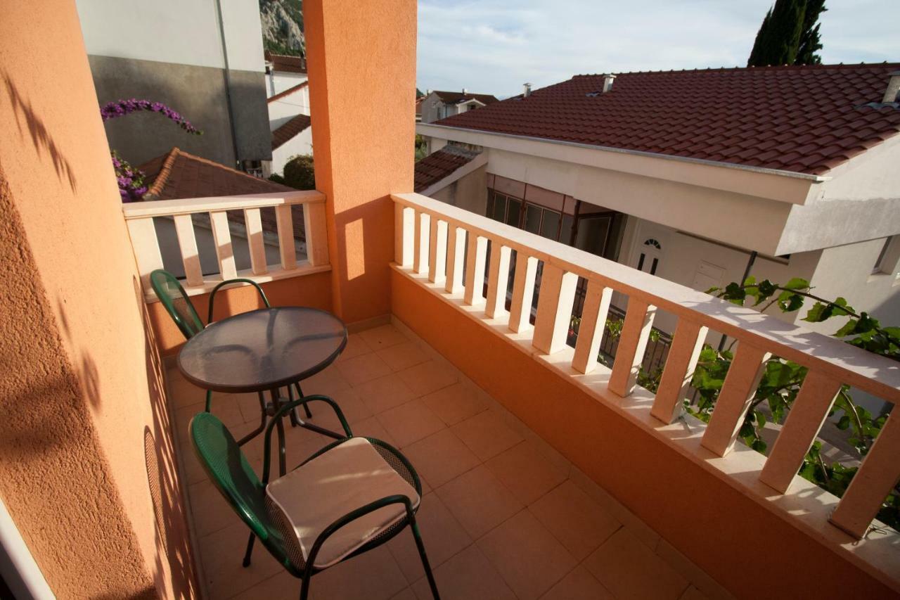 Apartments Knezovic Gradac  Exterior foto