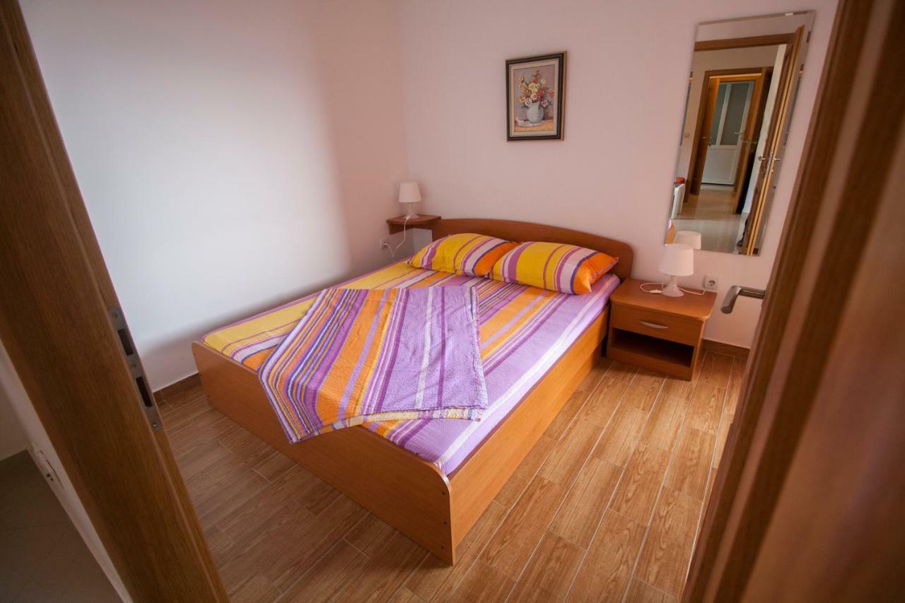 Apartments Knezovic Gradac  Exterior foto