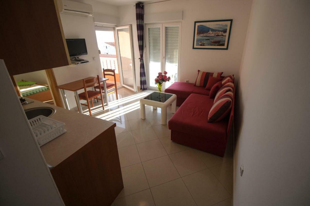 Apartments Knezovic Gradac  Exterior foto
